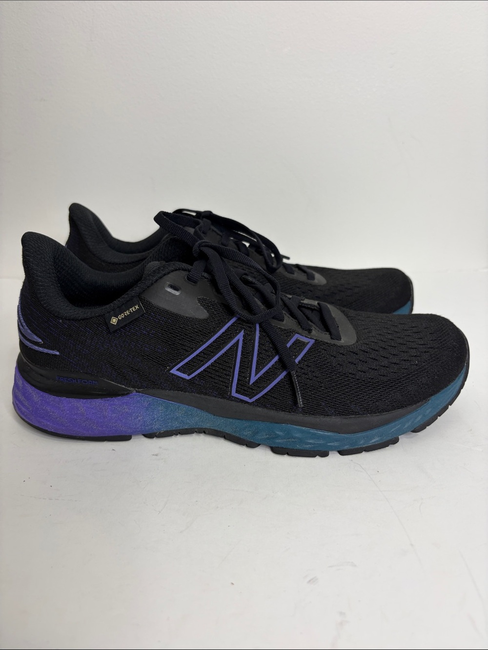 New Balance Shoes Womens 10 B Black Purple GTX 880 v11 Waterproof Fresh Foam